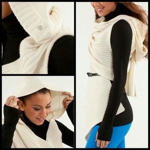 🍁❤️Lululemon polar cream Après sickie scarf wrap